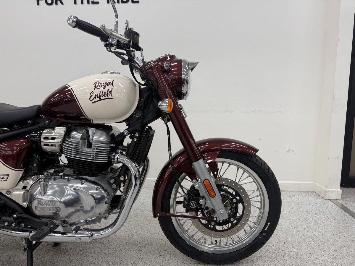 2025 ROYAL ENFIELD (SEE ALSO ENFIELD) CLASSIC 650 ROAD