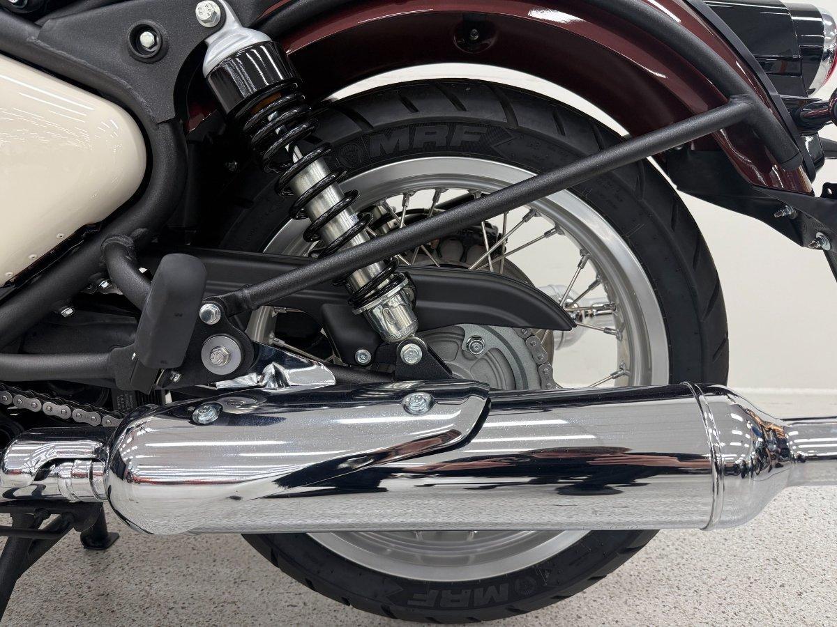 2025 ROYAL ENFIELD (SEE ALSO ENFIELD) CLASSIC 650 ROAD