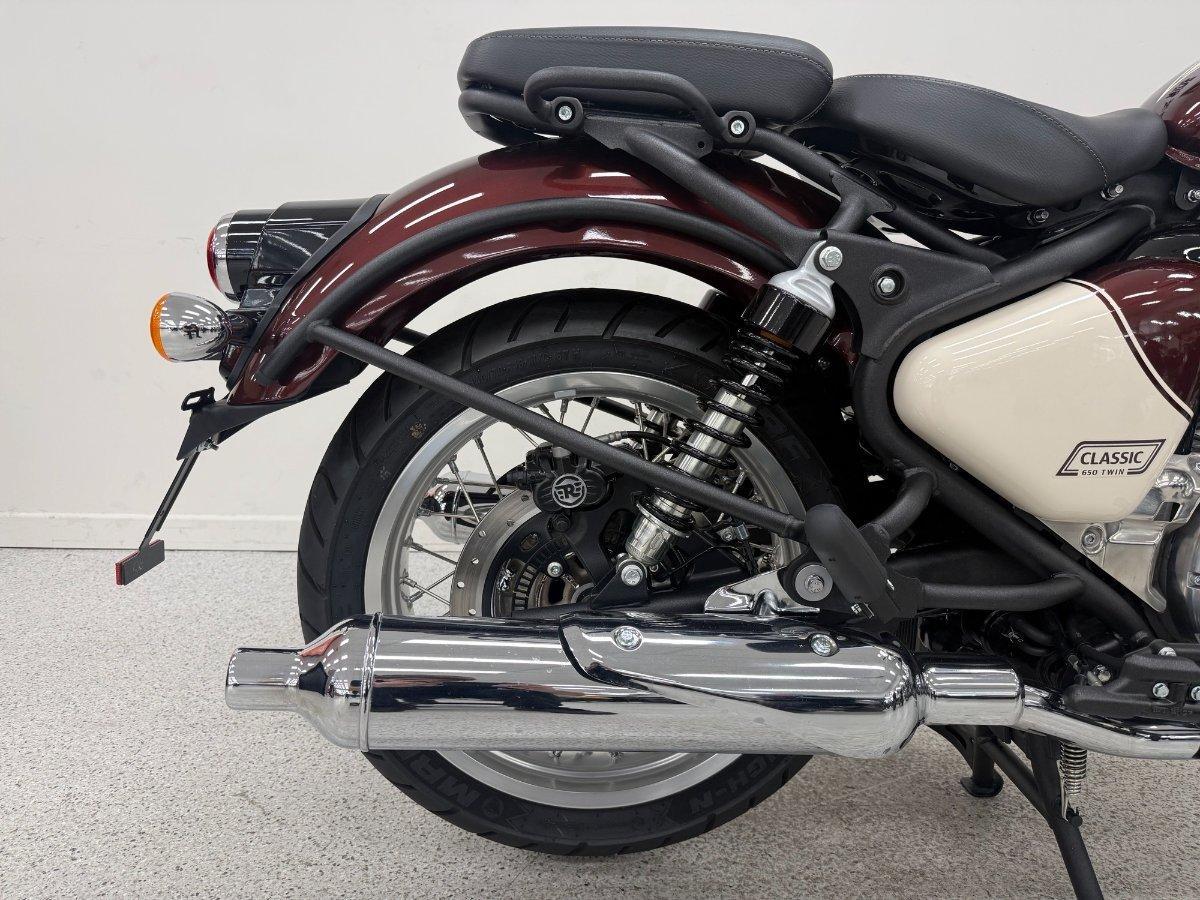2025 ROYAL ENFIELD (SEE ALSO ENFIELD) CLASSIC 650 ROAD