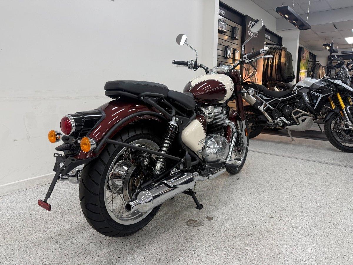 2025 ROYAL ENFIELD (SEE ALSO ENFIELD) CLASSIC 650 ROAD