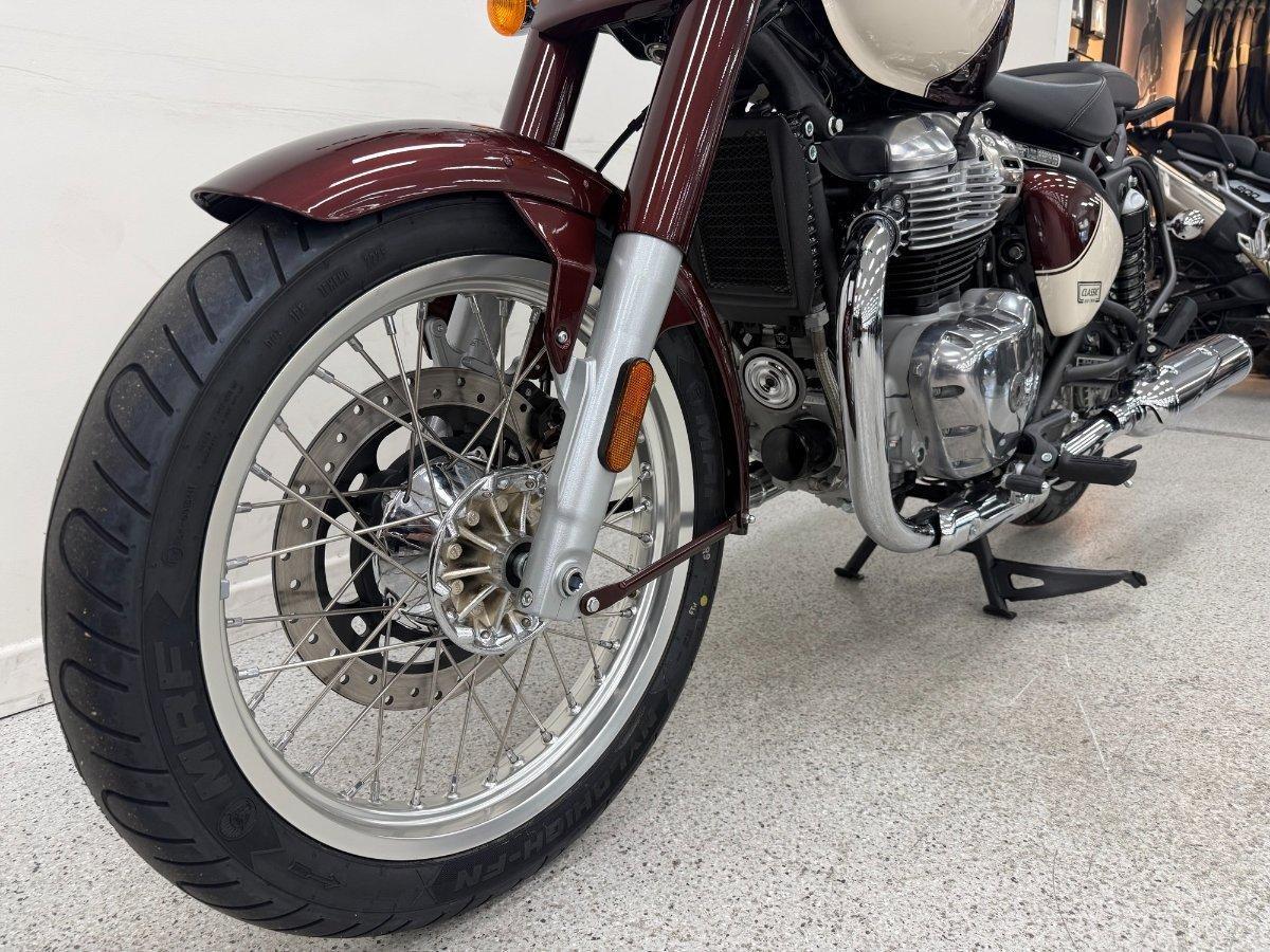 2025 ROYAL ENFIELD (SEE ALSO ENFIELD) CLASSIC 650 ROAD