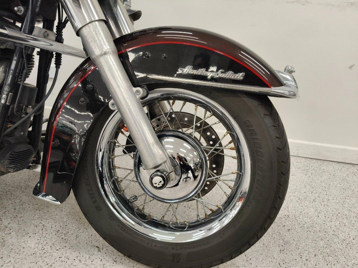 2011 HARLEY-DAVIDSON FLSTC HERITAGE SOFTAIL CLASSIC CRUISER
