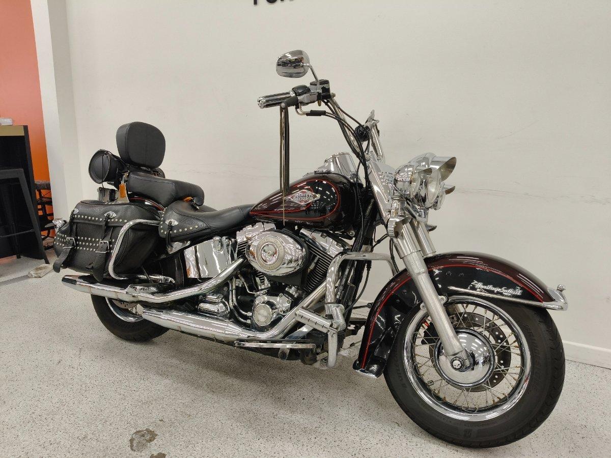 2011 HARLEY-DAVIDSON FLSTC HERITAGE SOFTAIL CLASSIC CRUISER