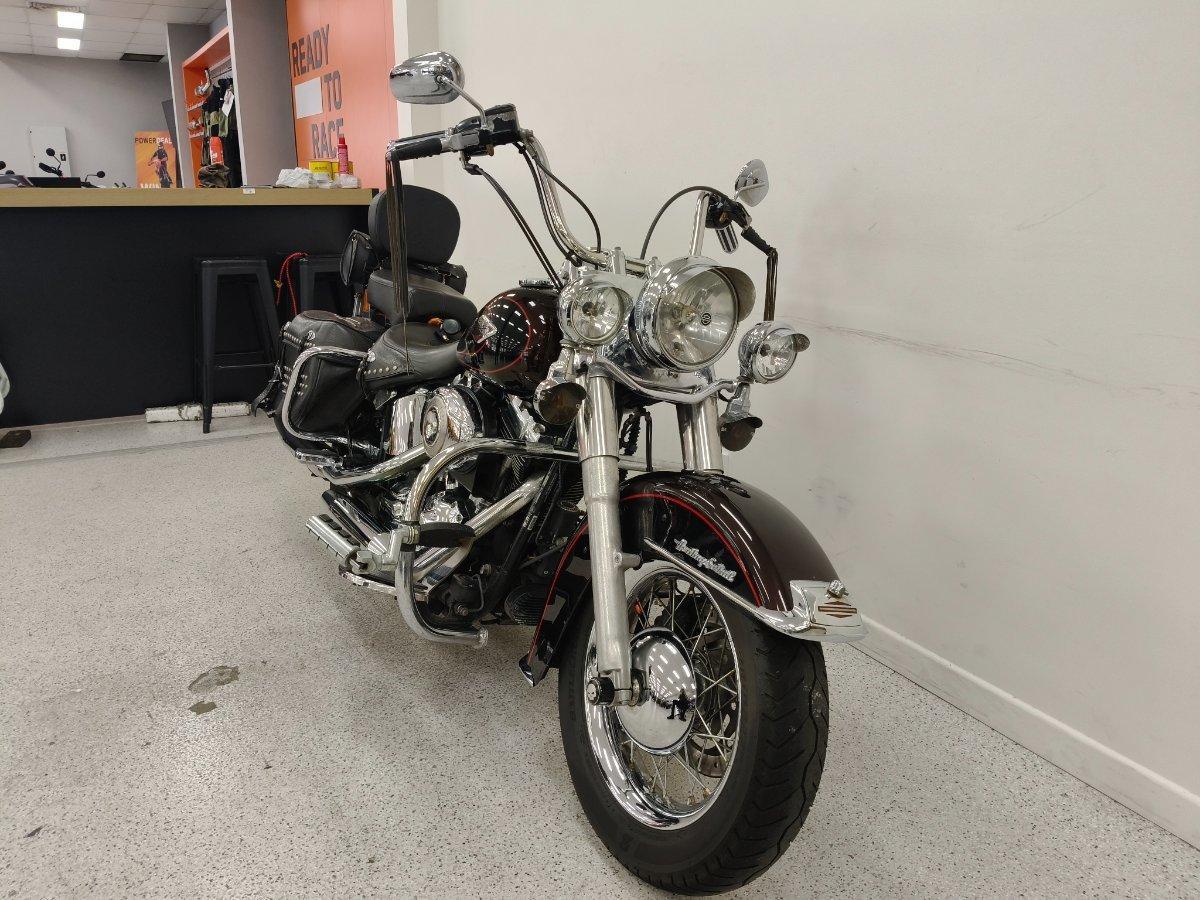 2011 HARLEY-DAVIDSON FLSTC HERITAGE SOFTAIL CLASSIC CRUISER