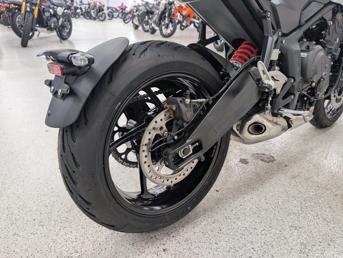 2026 TRIUMPH TRIDENT 660 ROAD