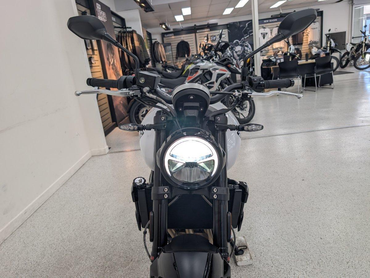 2026 TRIUMPH TRIDENT 660 ROAD