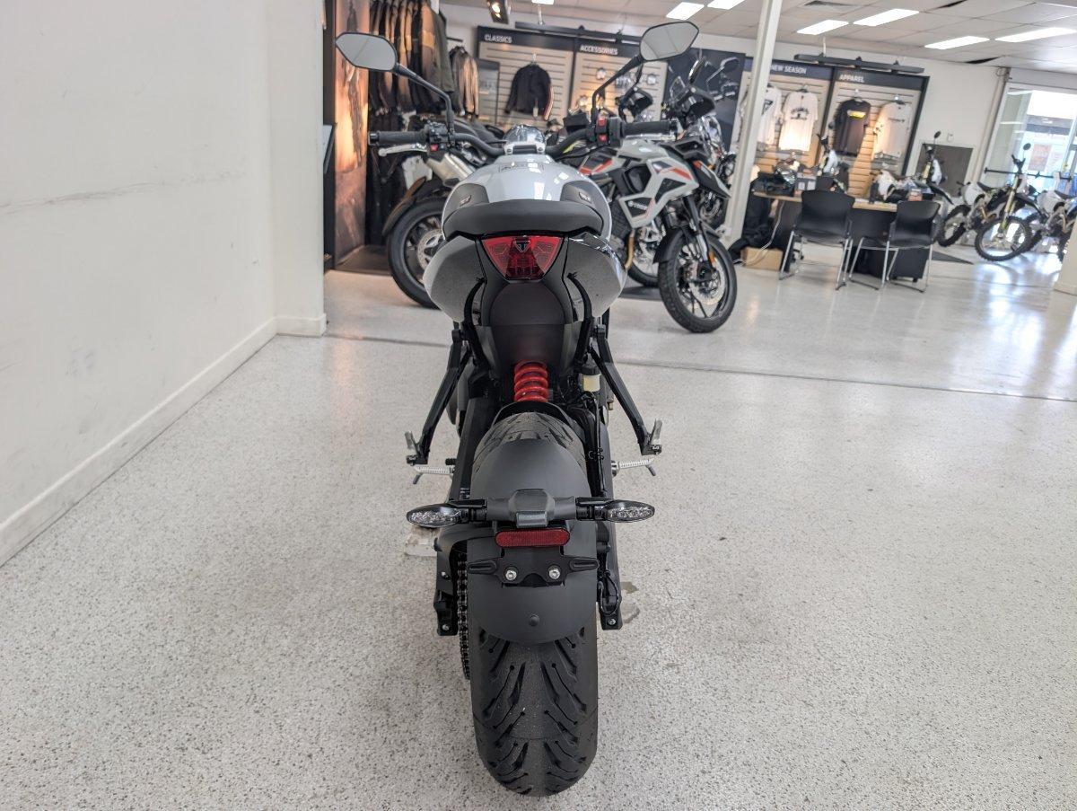 2026 TRIUMPH TRIDENT 660 ROAD