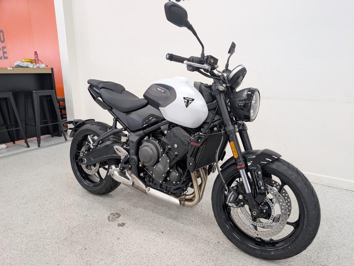2026 TRIUMPH TRIDENT 660 ROAD