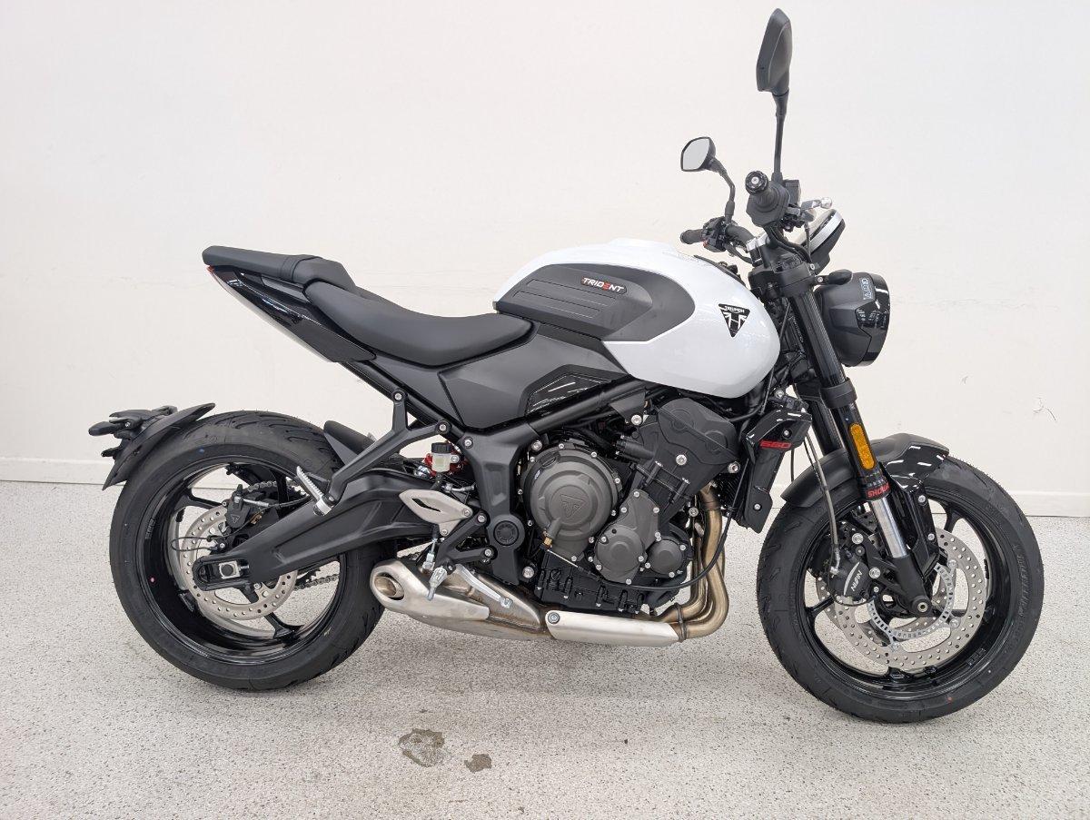 2026 TRIUMPH TRIDENT 660 ROAD