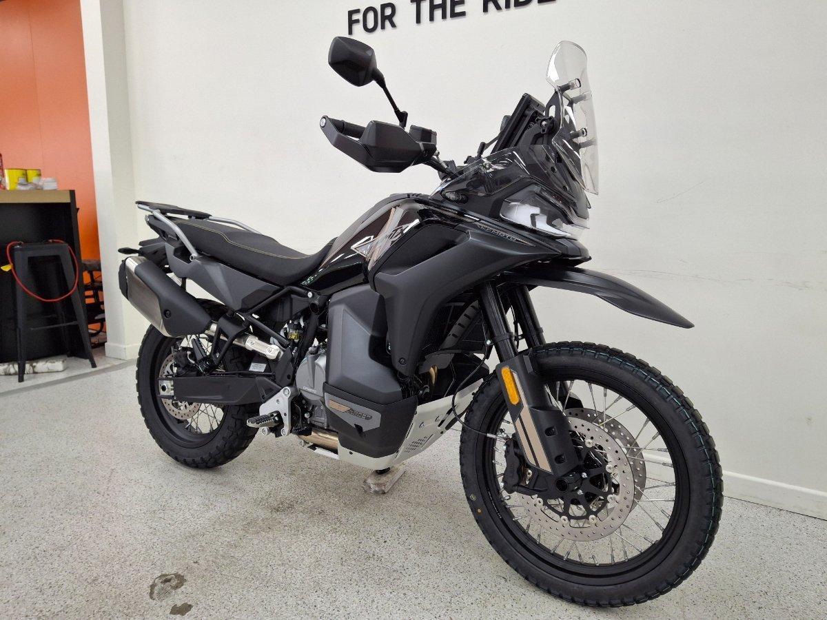 2025 CF MOTO 800 MT-X LS DUAL SPORTS