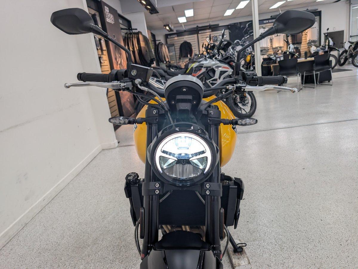 2026 TRIUMPH TRIDENT 660 (LAMS) ROAD