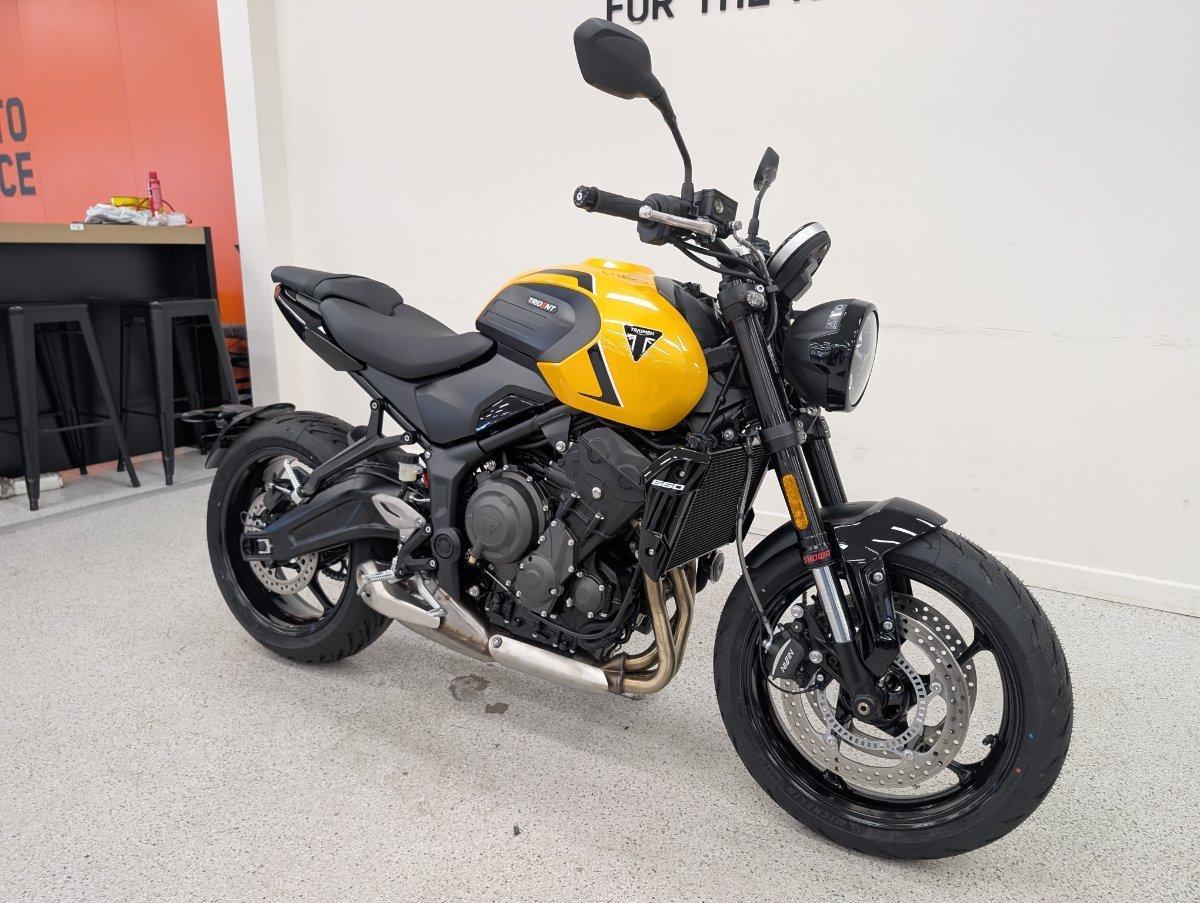 2026 TRIUMPH TRIDENT 660 (LAMS) ROAD
