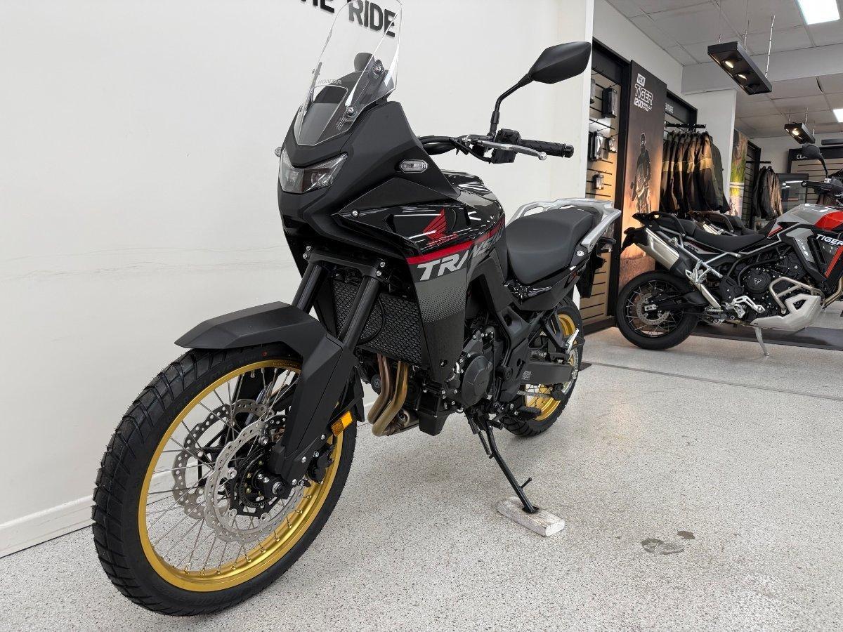 2025 HONDA XL750 TRANSALP DUAL SPORTS