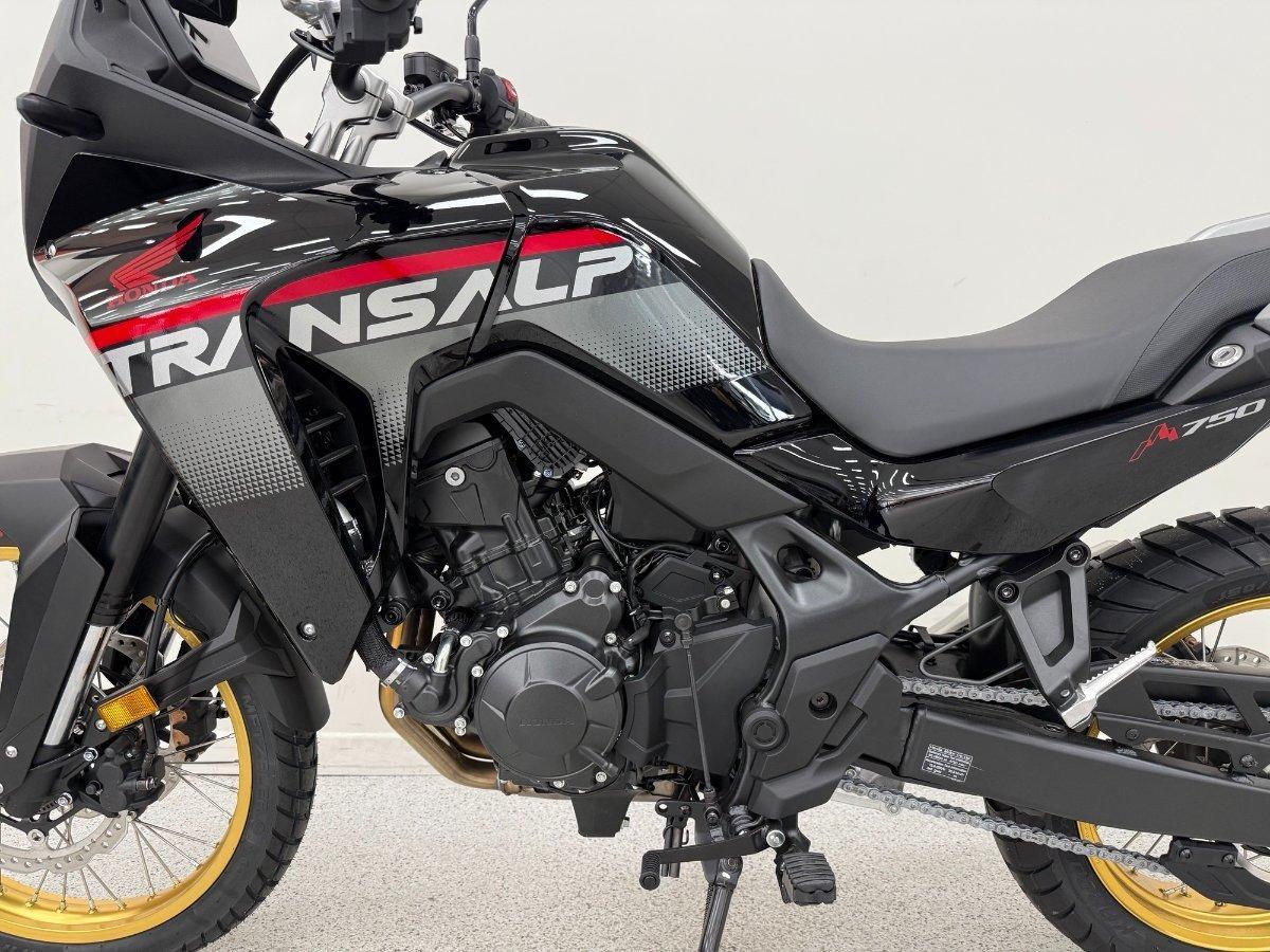 2025 HONDA XL750 TRANSALP DUAL SPORTS