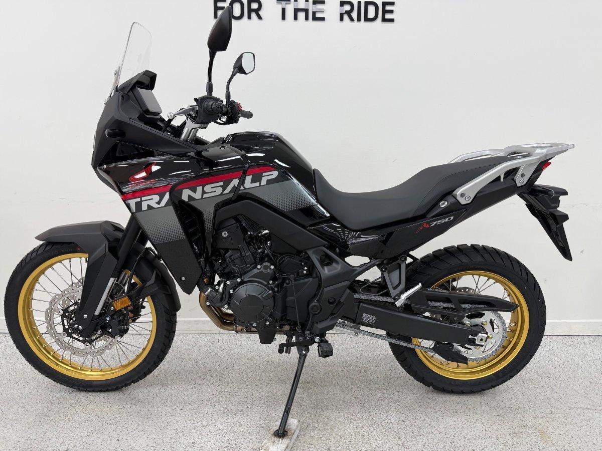 2025 HONDA XL750 TRANSALP DUAL SPORTS