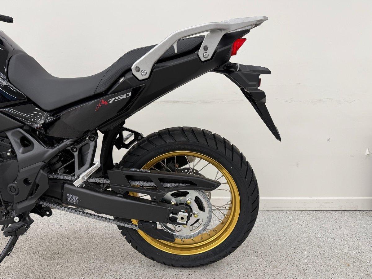 2025 HONDA XL750 TRANSALP DUAL SPORTS