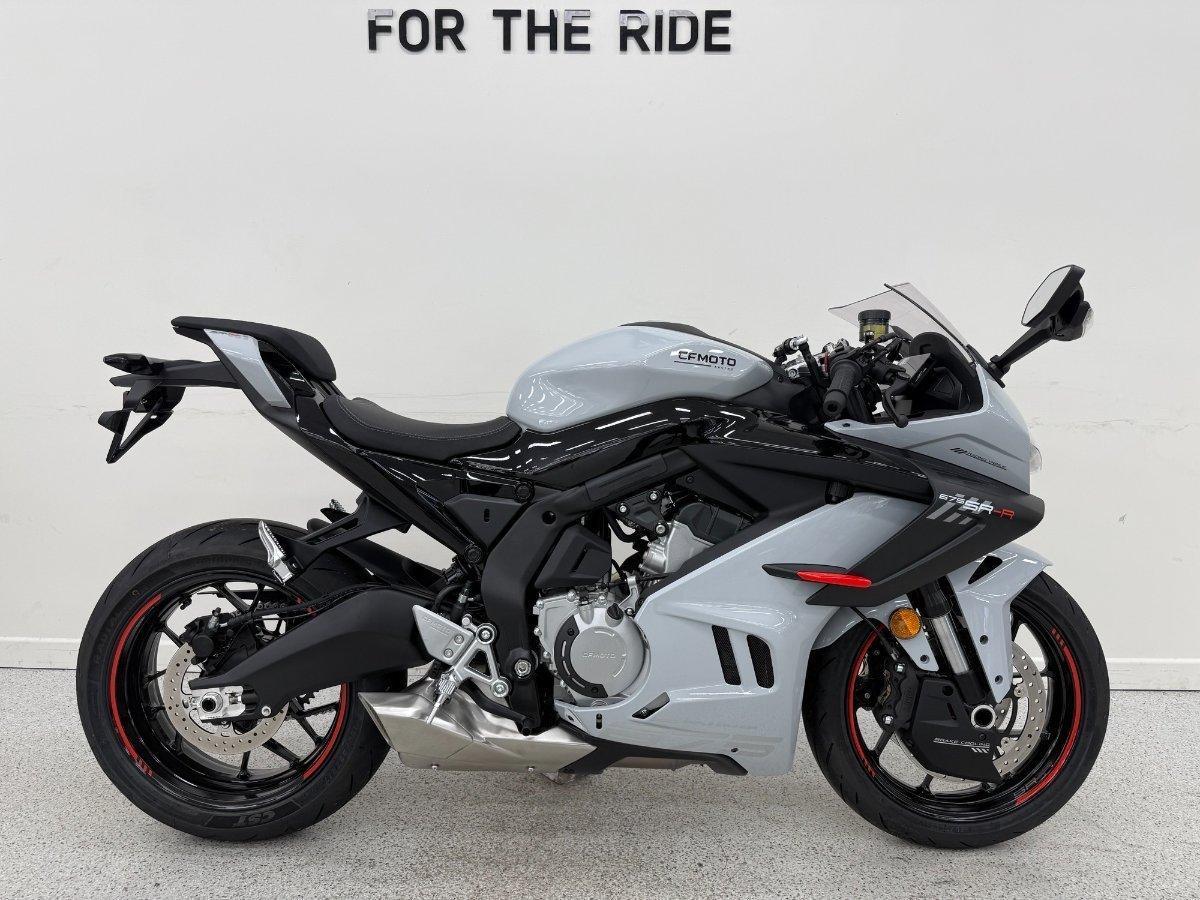 2025 CF MOTO 675 SR-R SPORTS