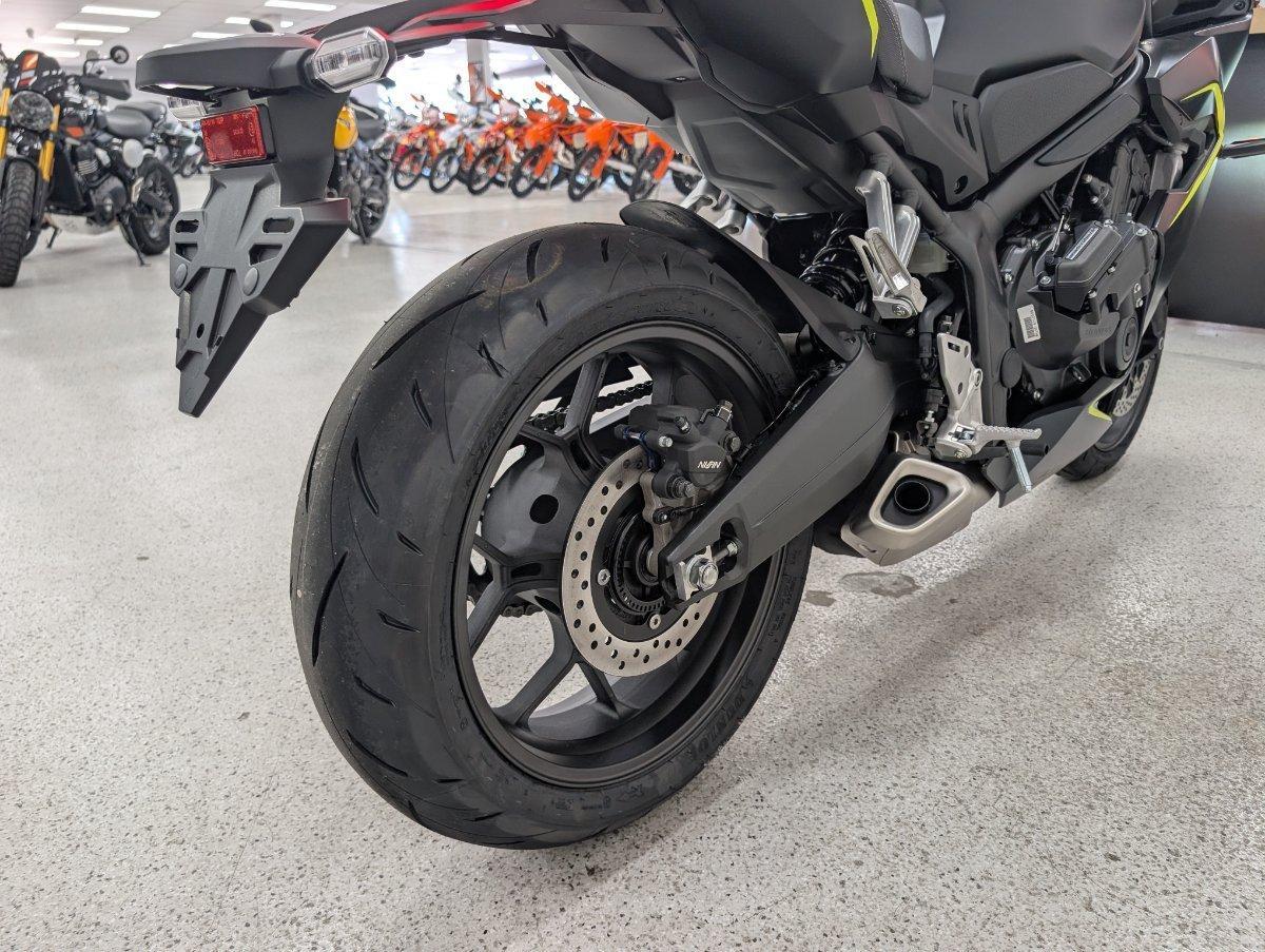 2026 HONDA CBR650R E-CLUTCH SPORTS