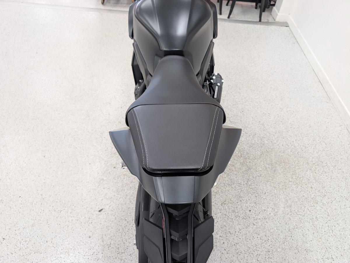2026 HONDA CBR650R E-CLUTCH SPORTS