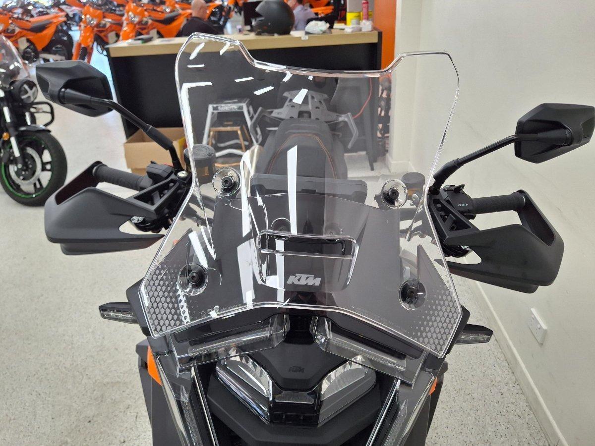 2026 KTM 1390 SUPER ADVENTURE S DUAL SPORTS