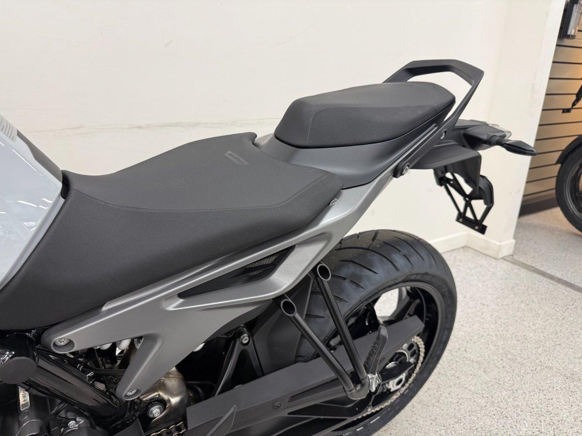 2024 KTM 790 DUKE ROAD