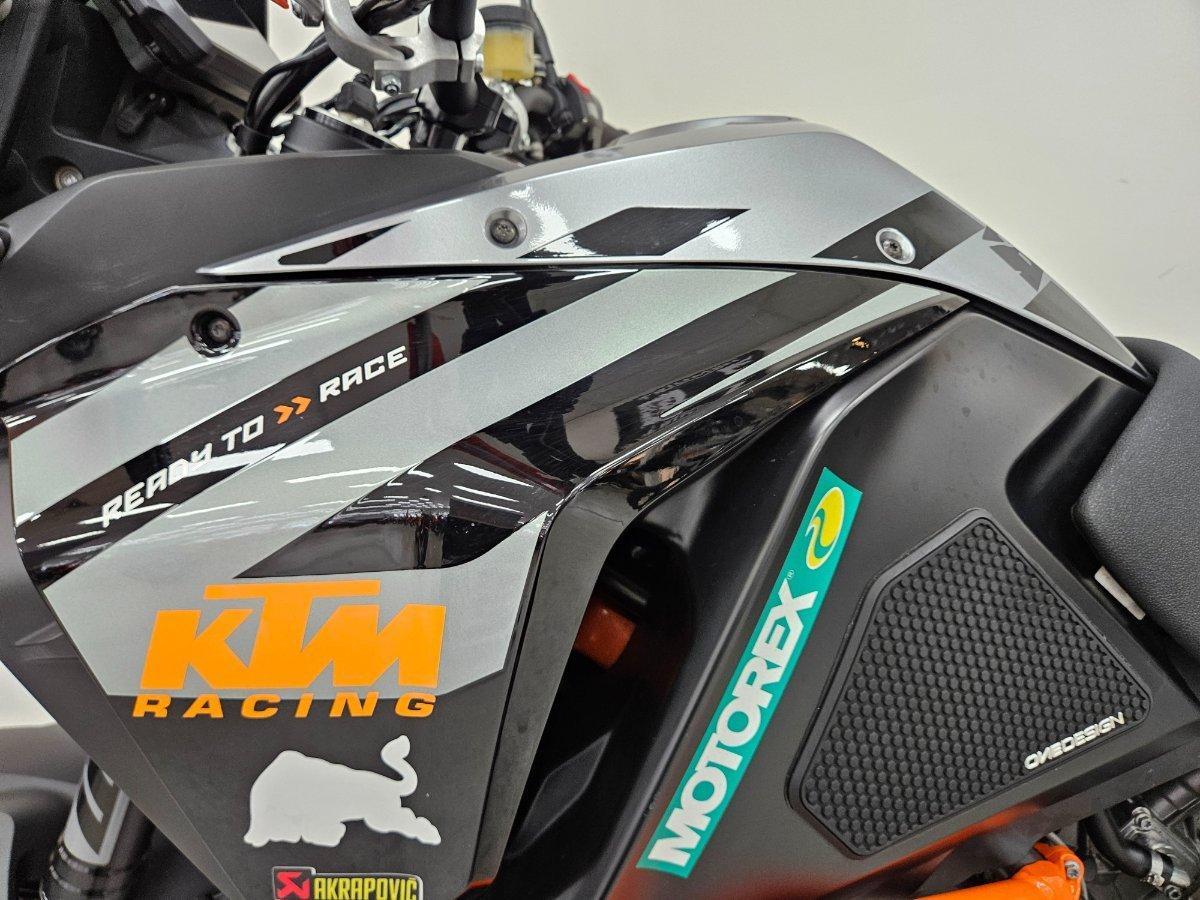 2020 KTM SUPER ADVENTURE S DUAL SPORTS