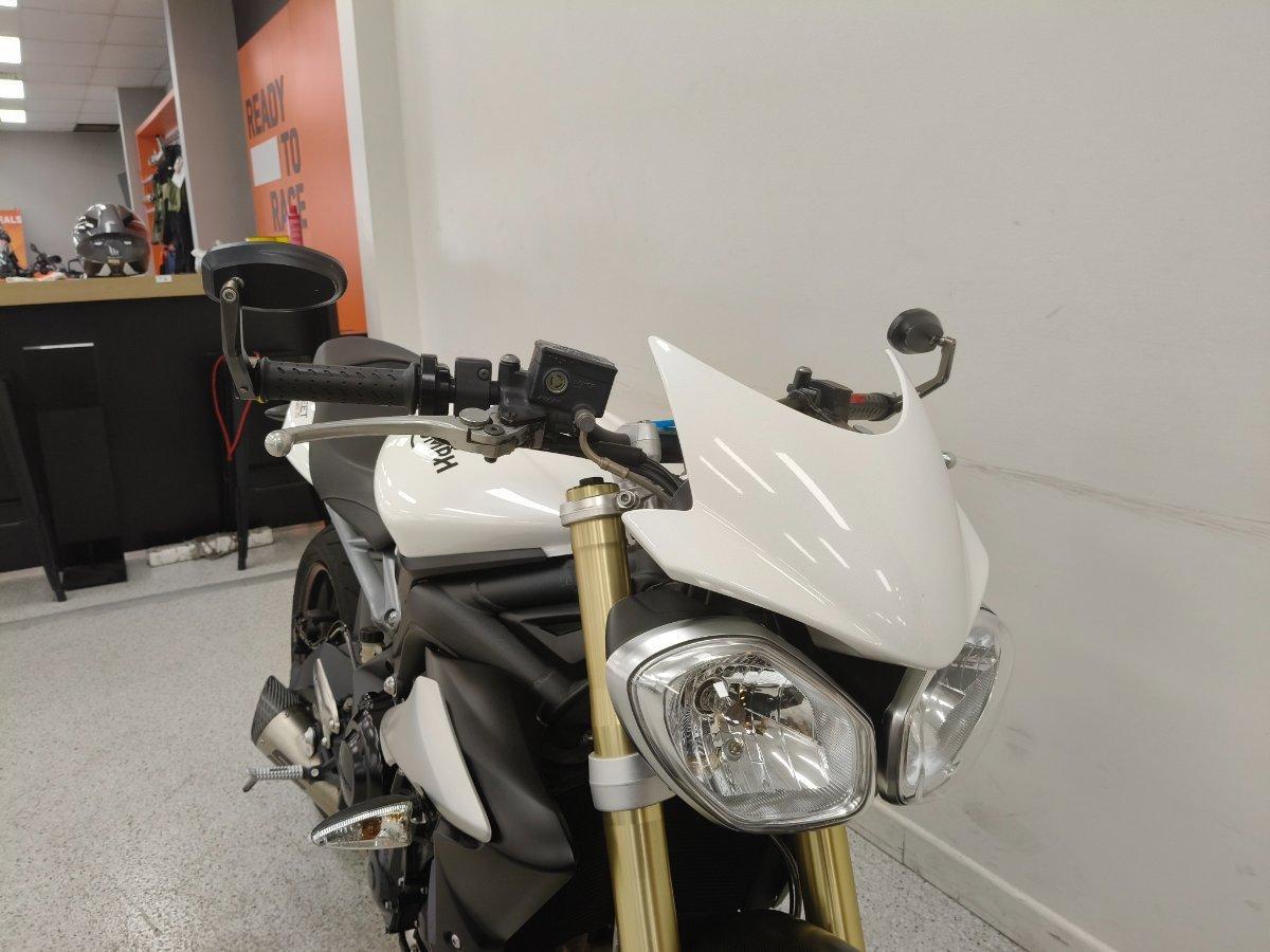 2016 TRIUMPH STREET TRIPLE ROAD