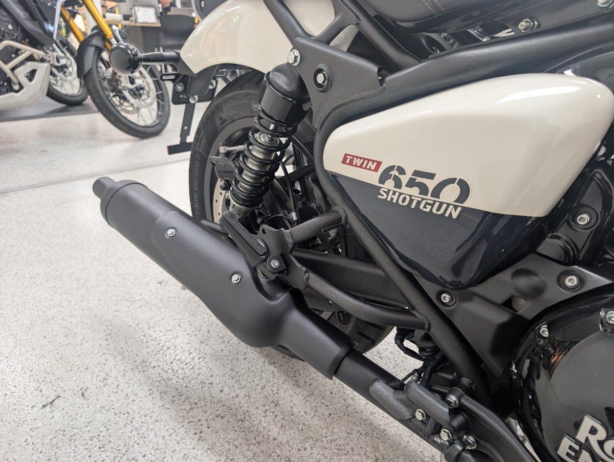 2026 ROYAL ENFIELD SHOTGUN 650 ROAD