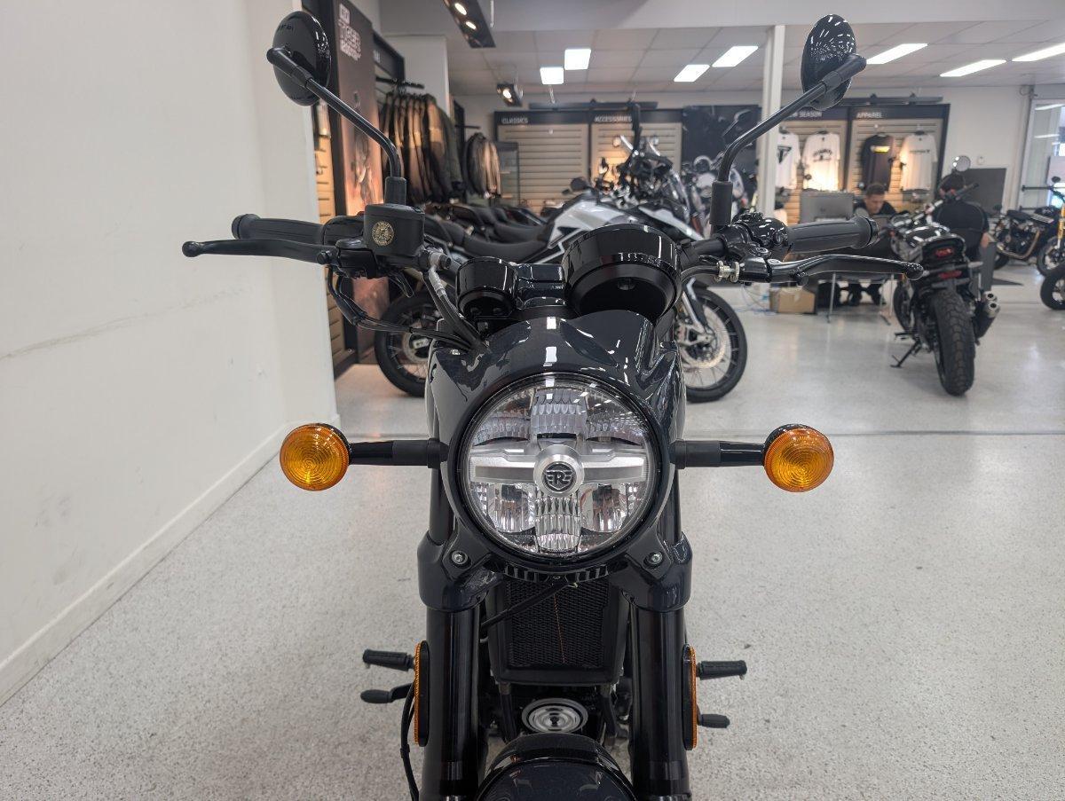 2026 ROYAL ENFIELD SHOTGUN 650 ROAD