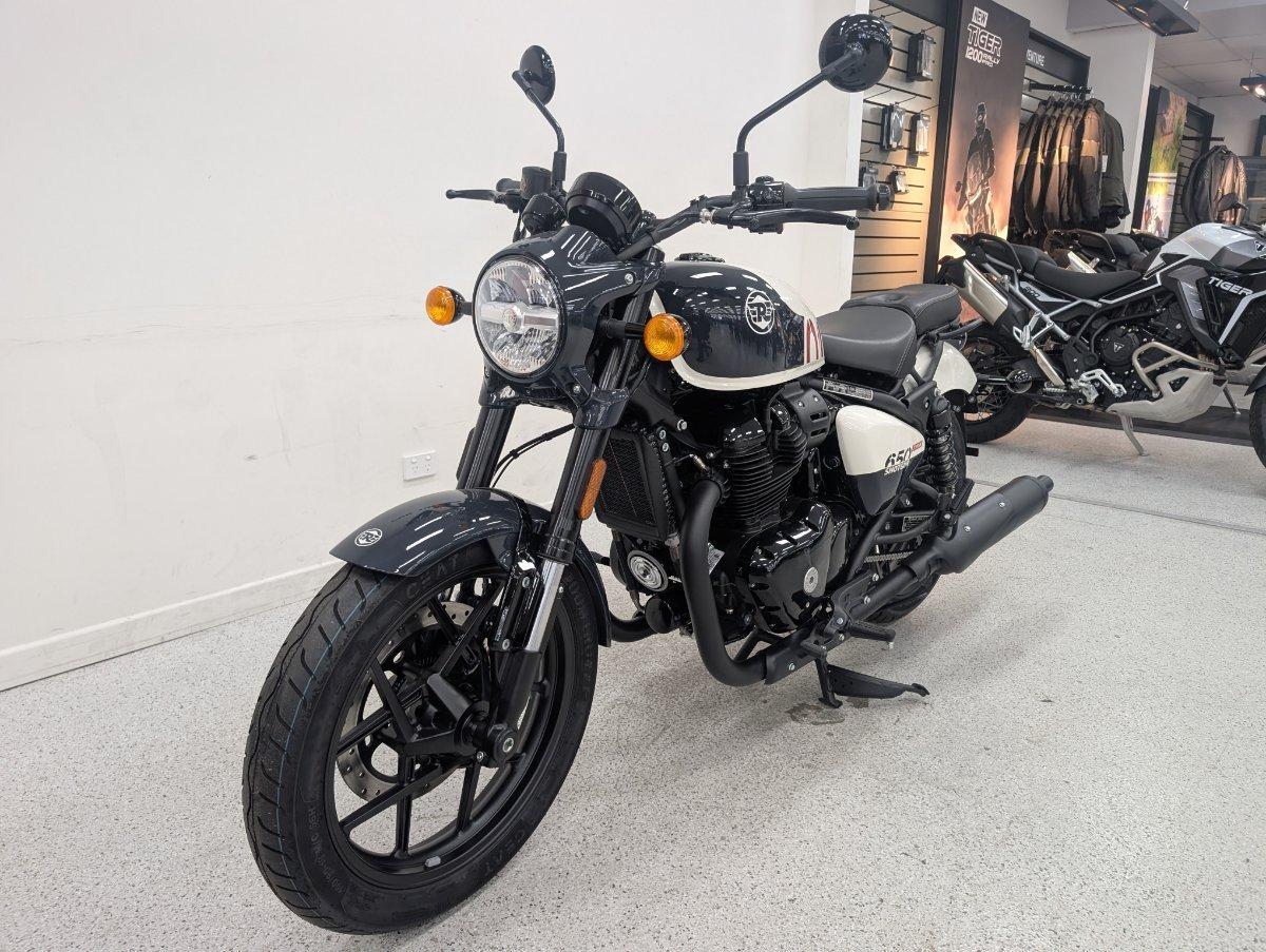 2026 ROYAL ENFIELD SHOTGUN 650 ROAD