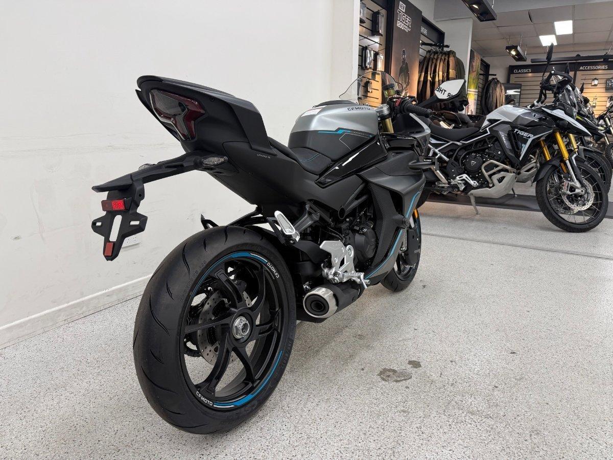 2026 CF MOTO 450 SR ABS ROAD