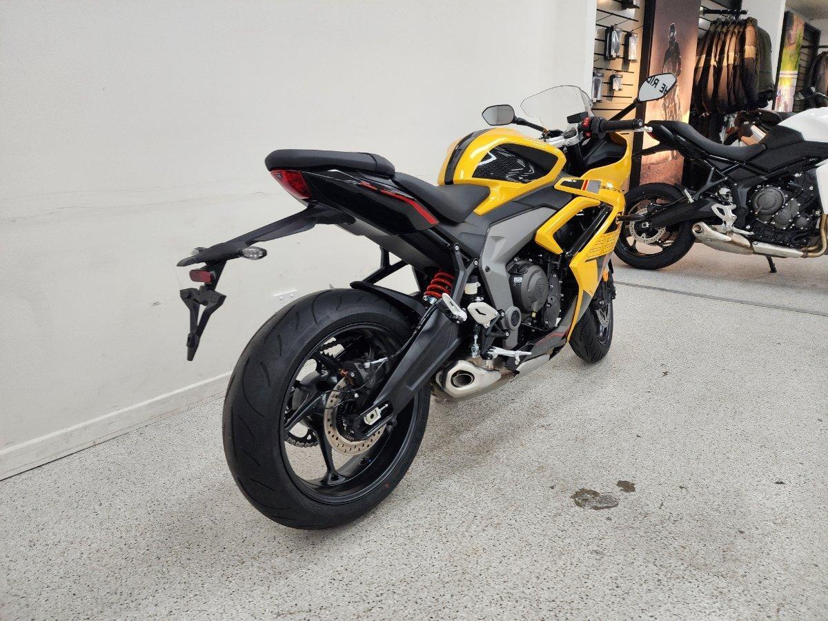 2026 TRIUMPH DAYTONA 660 ROAD