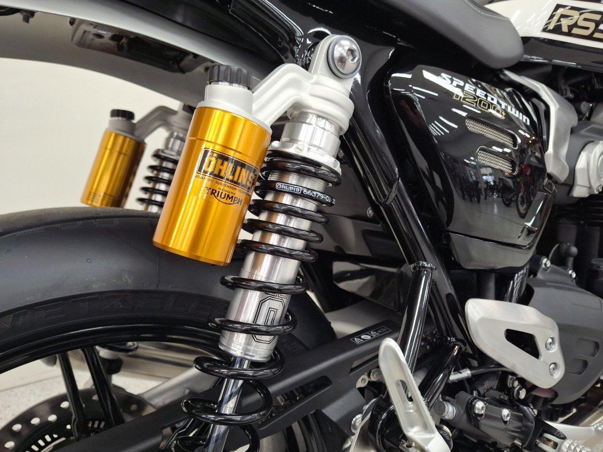 2025 TRIUMPH BONNEVILLE SPEED TWIN 1200 RS ROAD