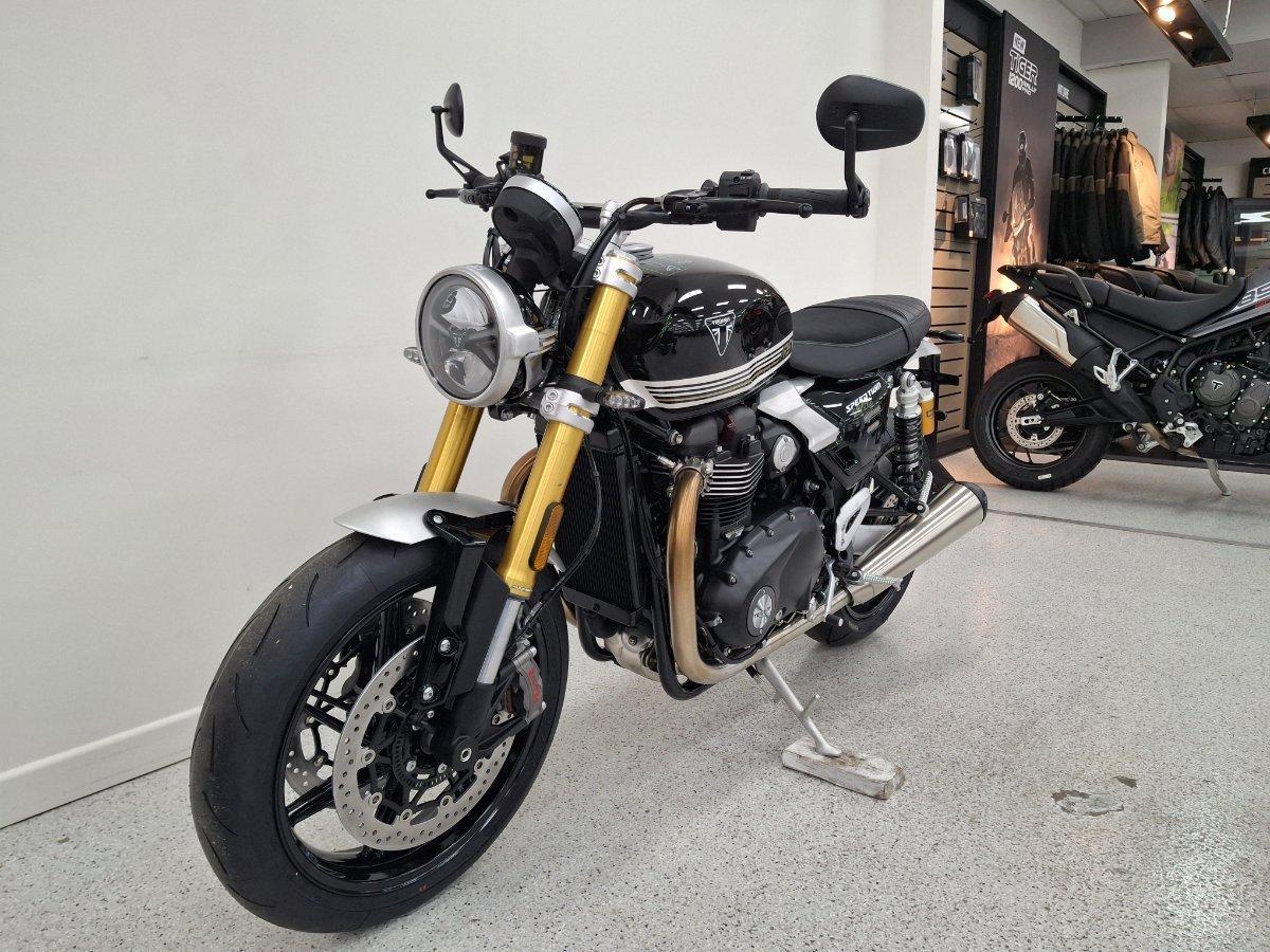 2025 TRIUMPH BONNEVILLE SPEED TWIN 1200 RS ROAD