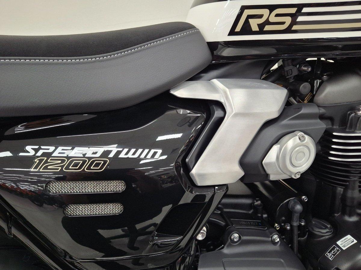 2025 TRIUMPH BONNEVILLE SPEED TWIN 1200 RS ROAD