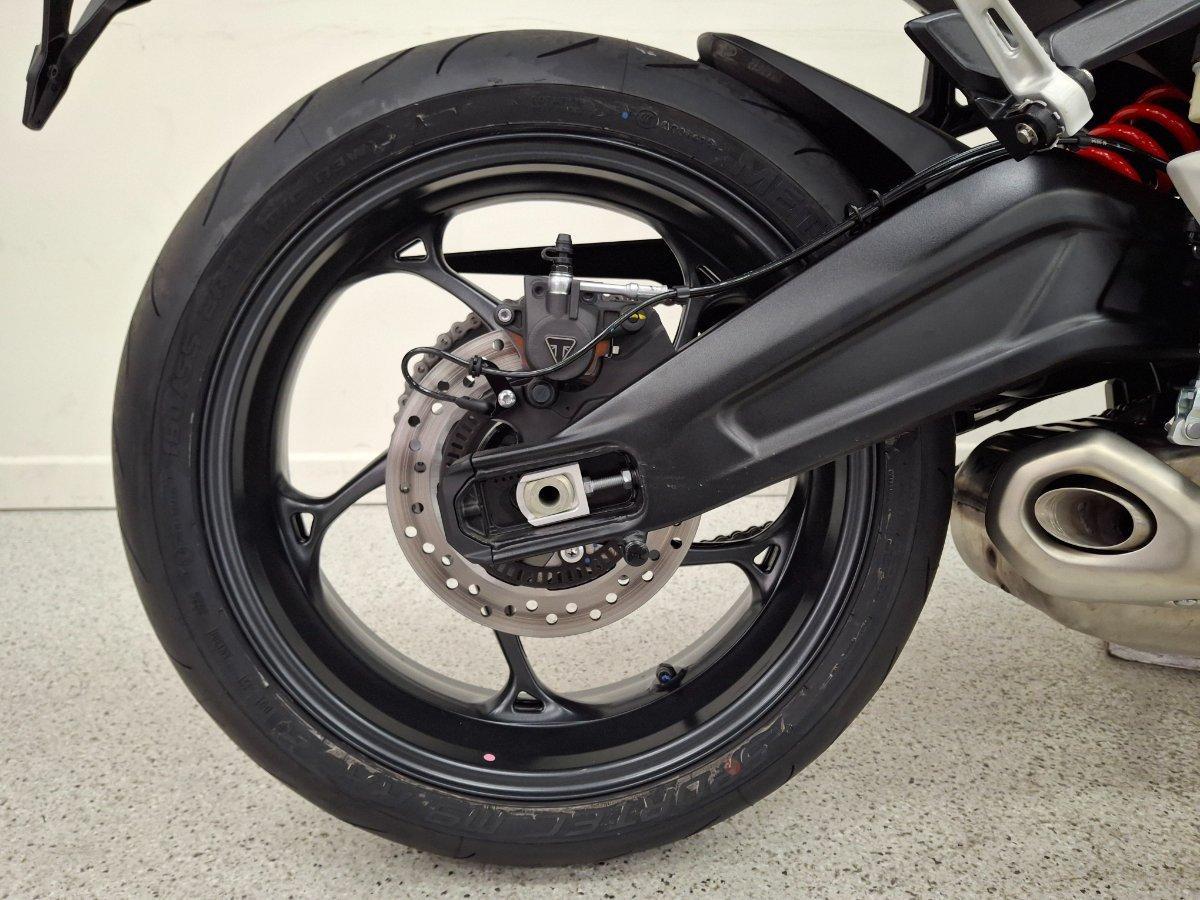 2026 TRIUMPH DAYTONA 660 (LAMS) ROAD