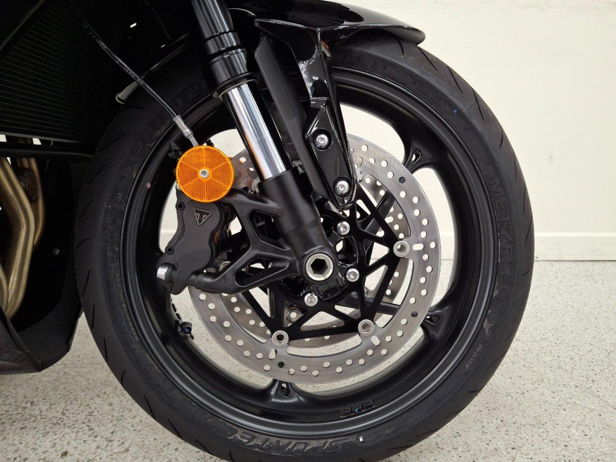 2026 TRIUMPH DAYTONA 660 (LAMS) ROAD