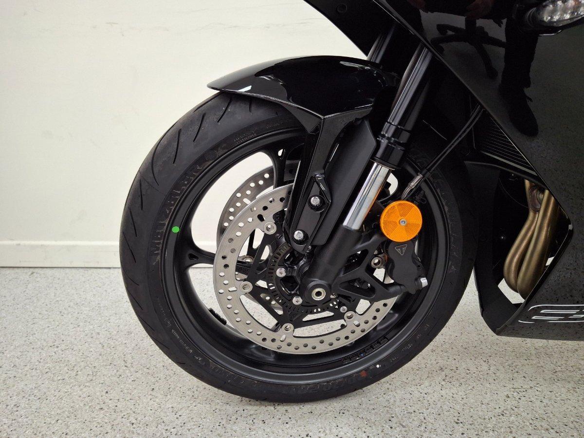 2026 TRIUMPH DAYTONA 660 (LAMS) ROAD
