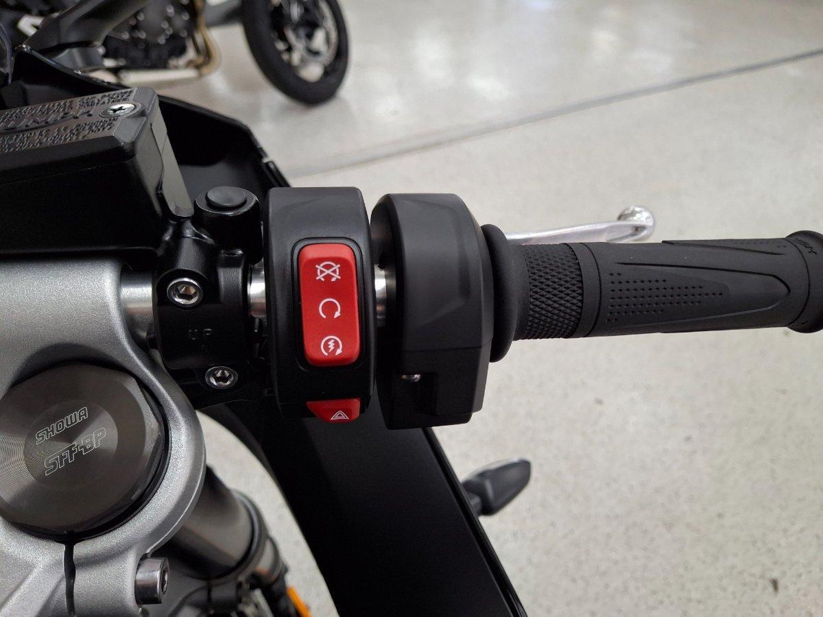 2026 TRIUMPH DAYTONA 660 (LAMS) ROAD