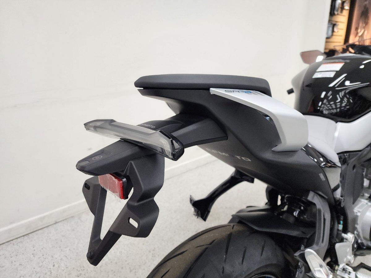 2026 CF MOTO 675 SR-R SPORTS