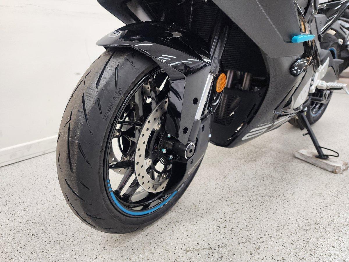 2026 CF MOTO 675 SR-R SPORTS