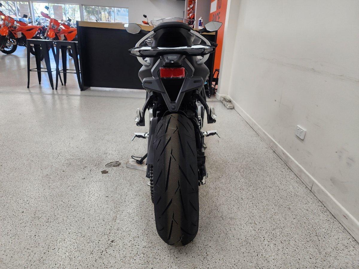 2026 CF MOTO 675 SR-R SPORTS