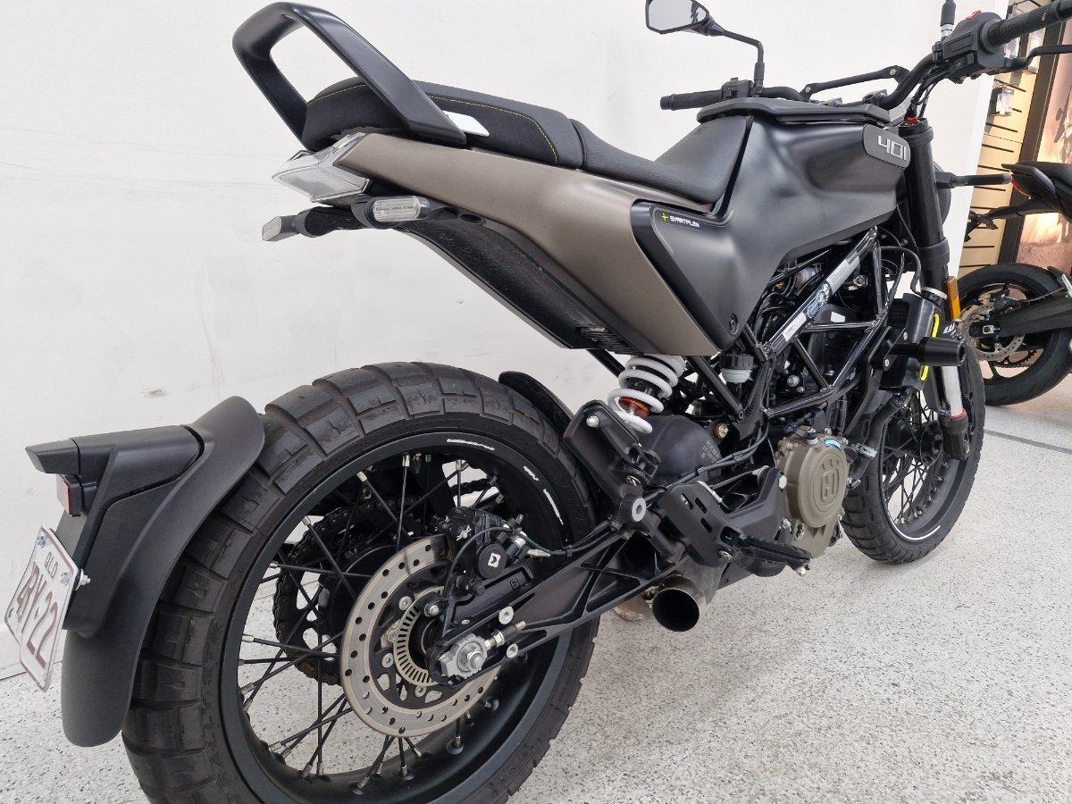 2024 HUSQVARNA SVARTPILEN 401 ROAD