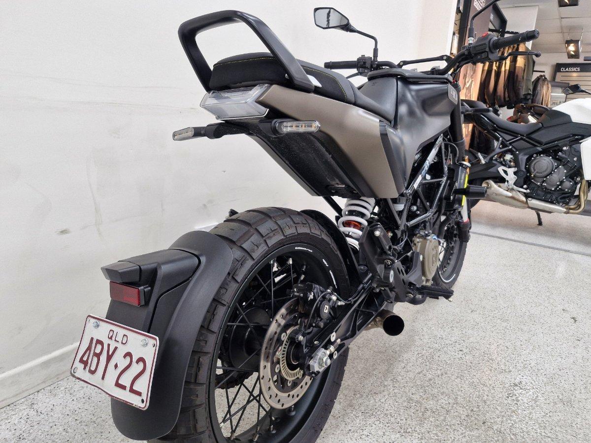 2024 HUSQVARNA SVARTPILEN 401 ROAD