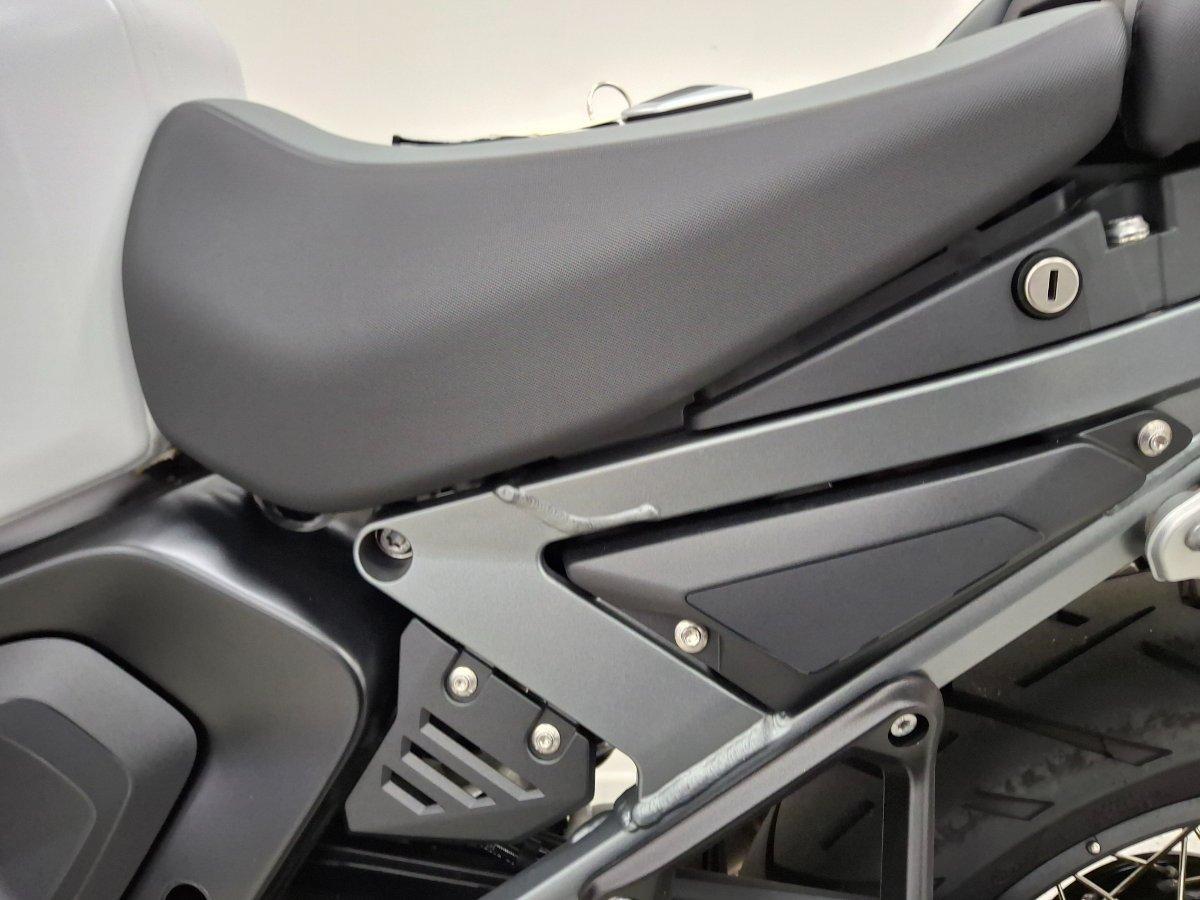2025 BMW R 1300 GS ADVENTURE TROPHY DUAL SPORTS