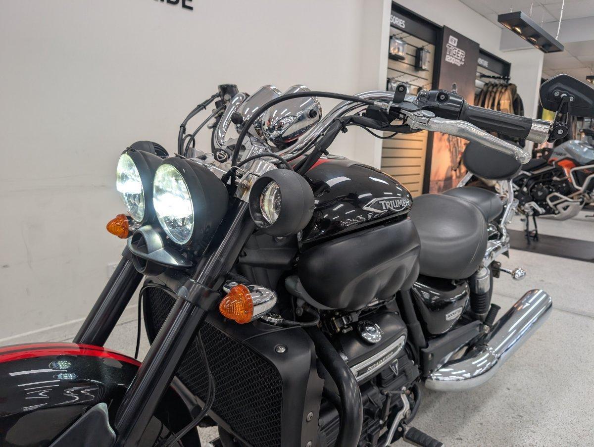 2018 TRIUMPH ROCKET III ROADSTER CRUISER