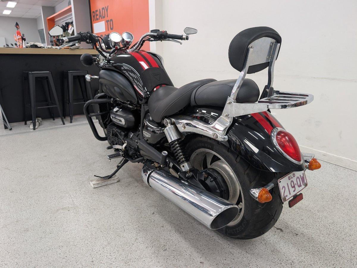 2018 TRIUMPH ROCKET III ROADSTER CRUISER