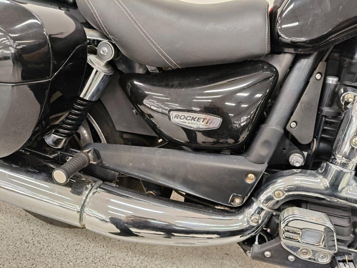 2018 TRIUMPH ROCKET III ROADSTER CRUISER