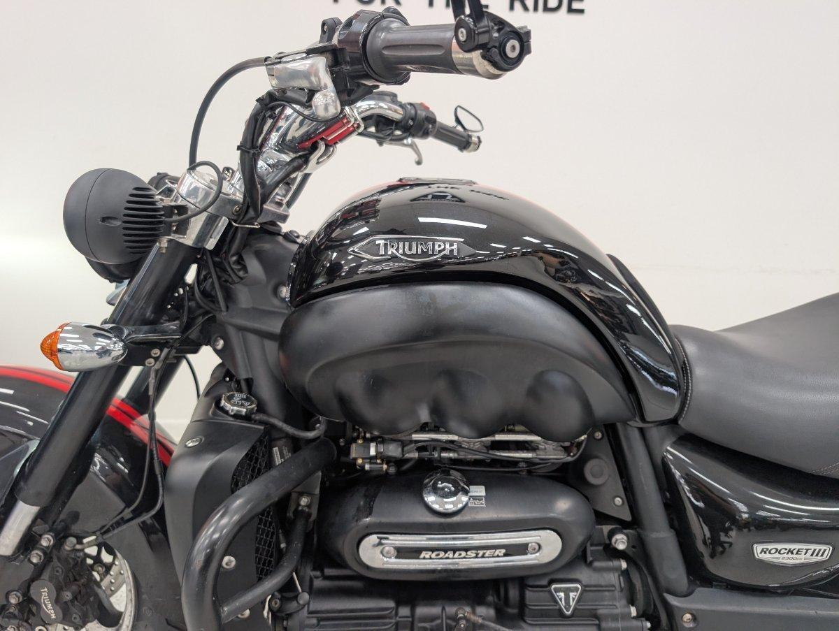 2018 TRIUMPH ROCKET III ROADSTER CRUISER