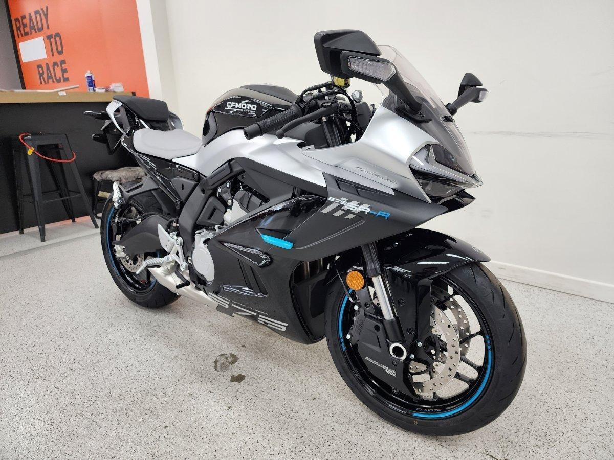 2026 CF MOTO 675 SR-R SPORTS